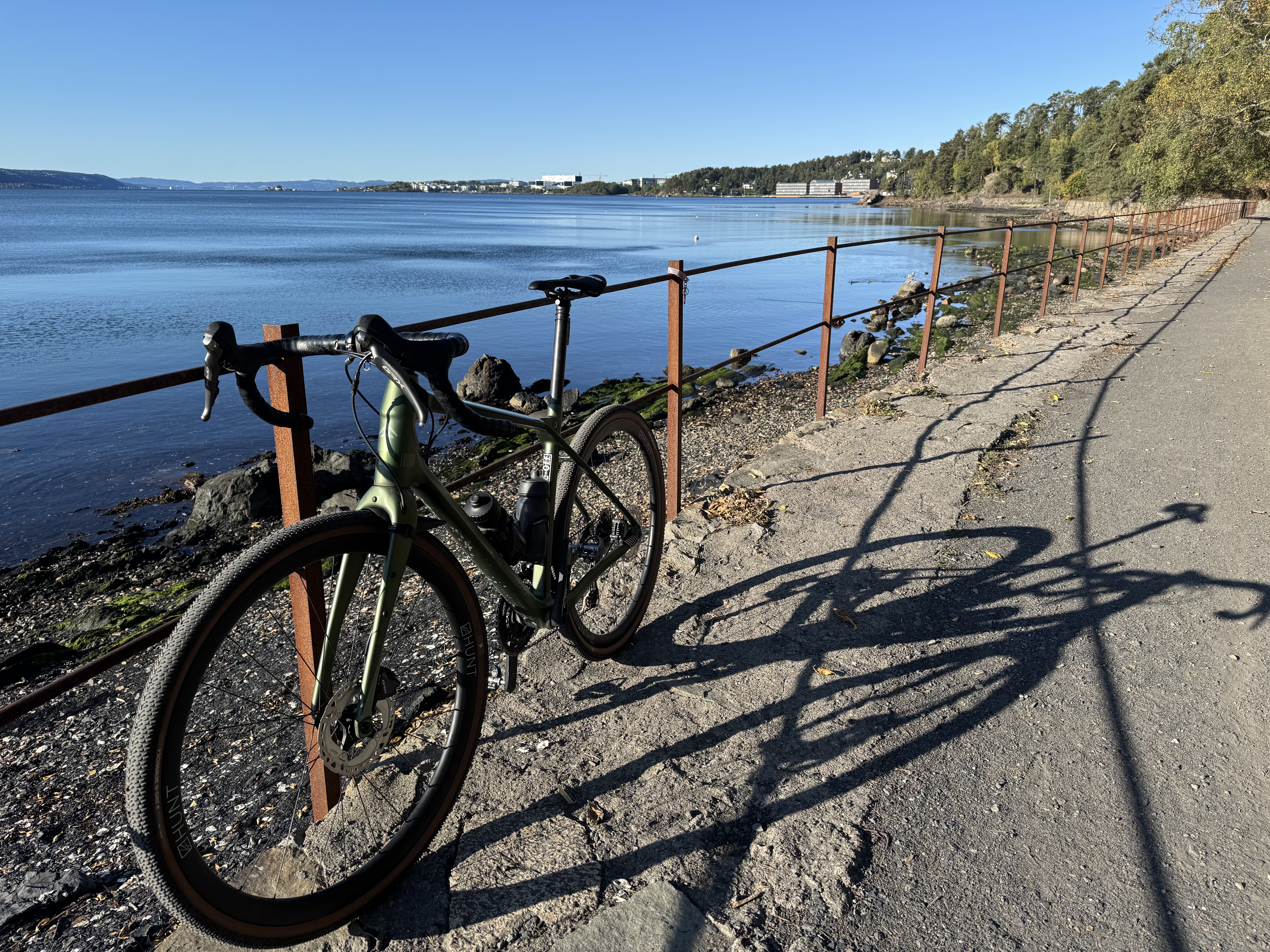 Bike along Oslo fjord