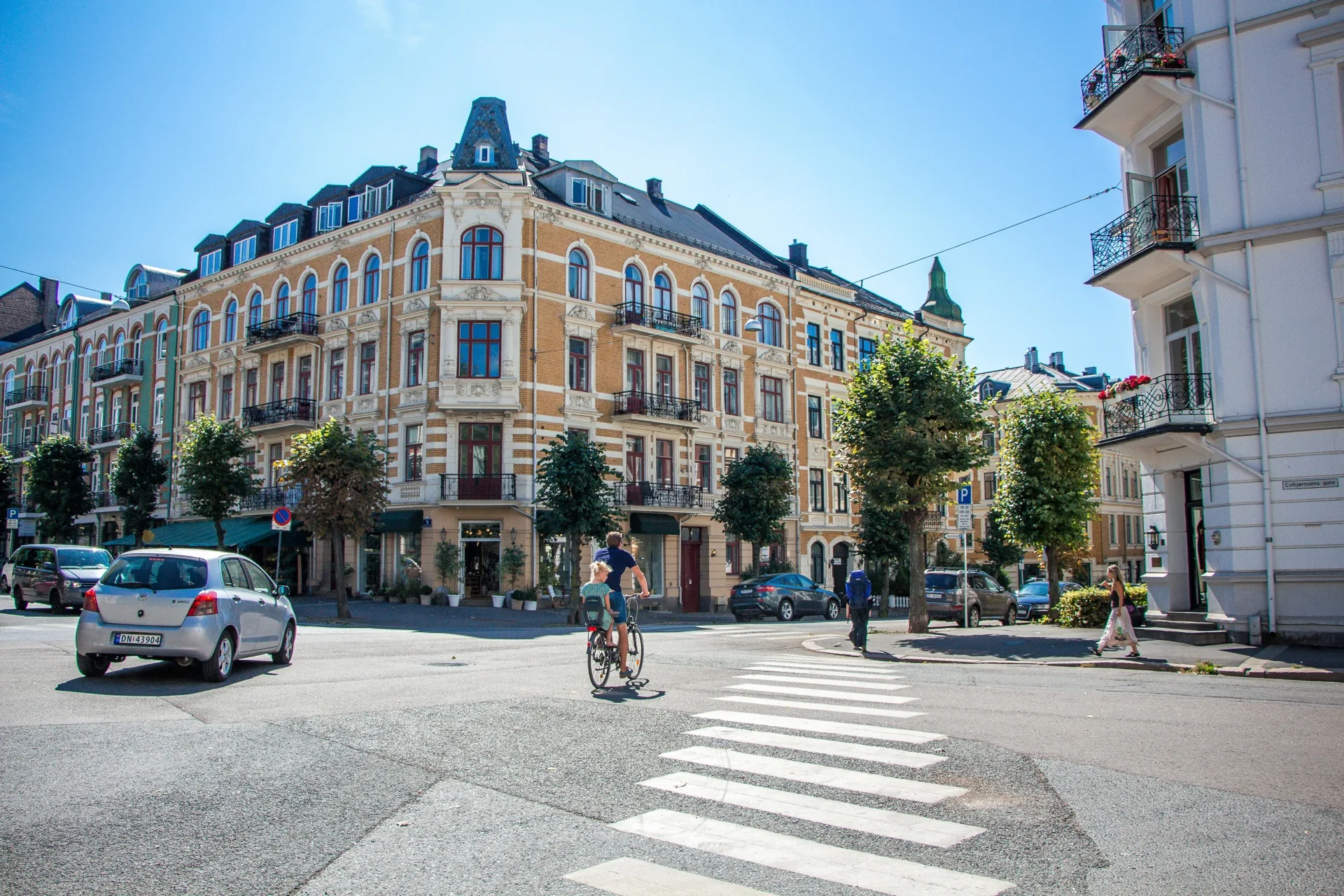 Cyclist at a residential junction in Oslo